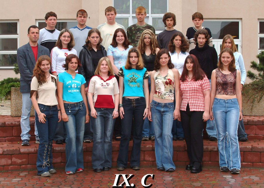 FOTOGALERIE TŘÍD - 2002/2003