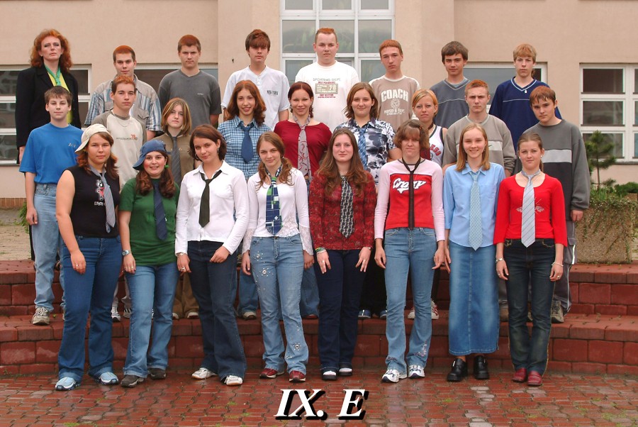 FOTOGALERIE TŘÍD - 2002/2003
