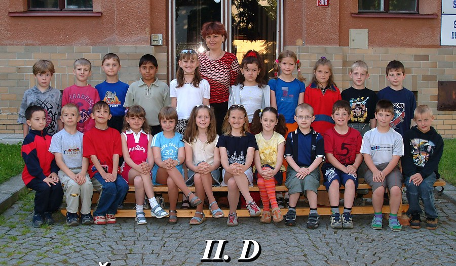 FOTOGALERIE TŘÍD - 2003/2004