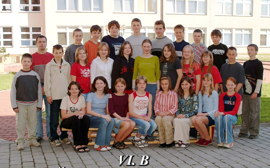 FOTOGALERIE TŘÍD - 2003/2004