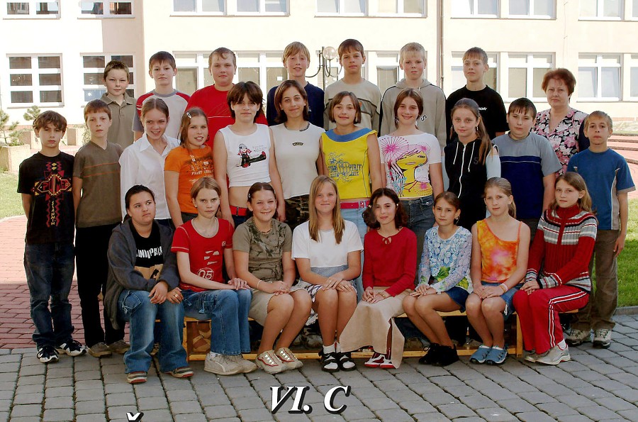 FOTOGALERIE TŘÍD - 2003/2004
