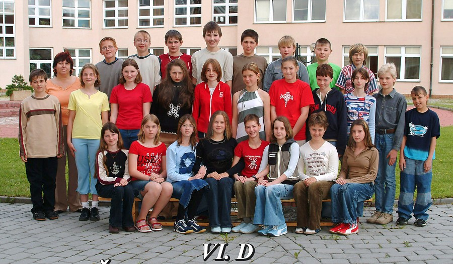 FOTOGALERIE TŘÍD - 2003/2004