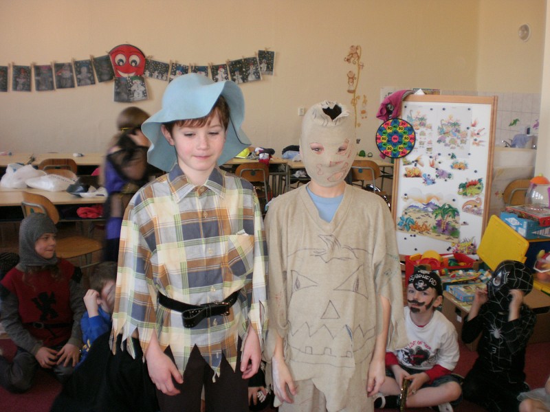 Maškarní karneval v družině 2011