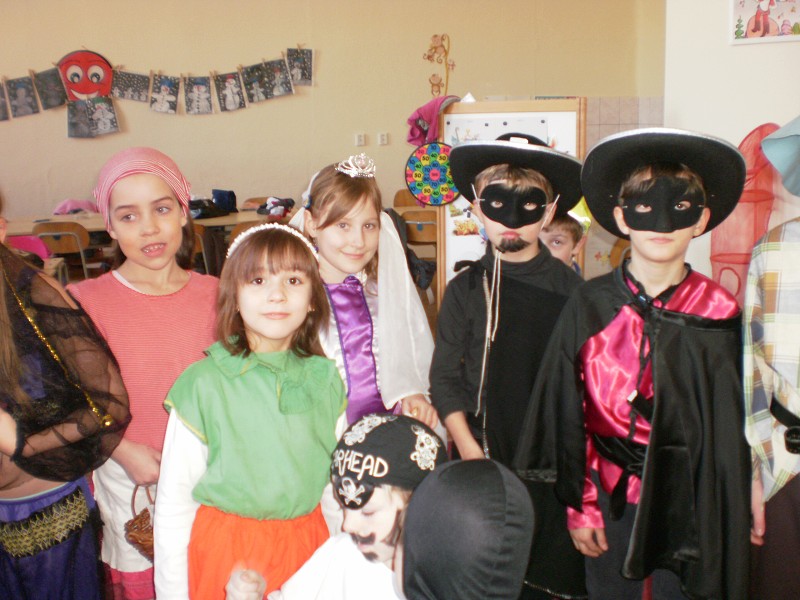 Maškarní karneval v družině 2011