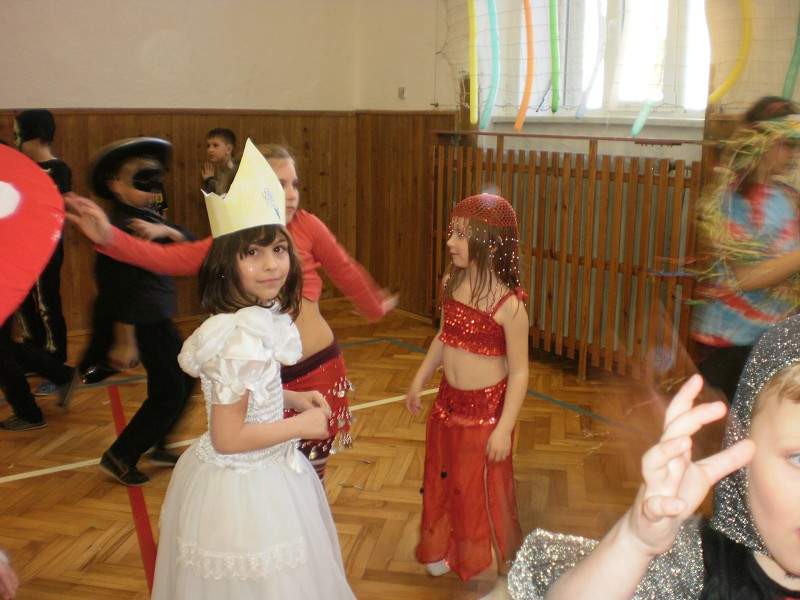 Maškarní karneval v družině 2011