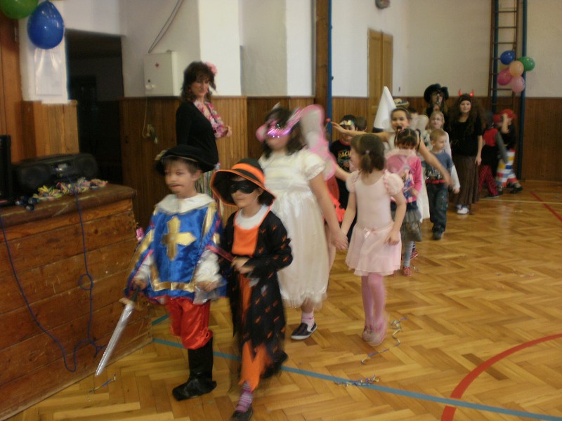 Maškarní karneval v družině 2011