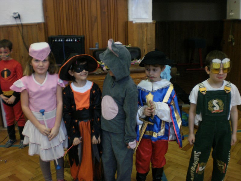 Maškarní karneval v družině 2011