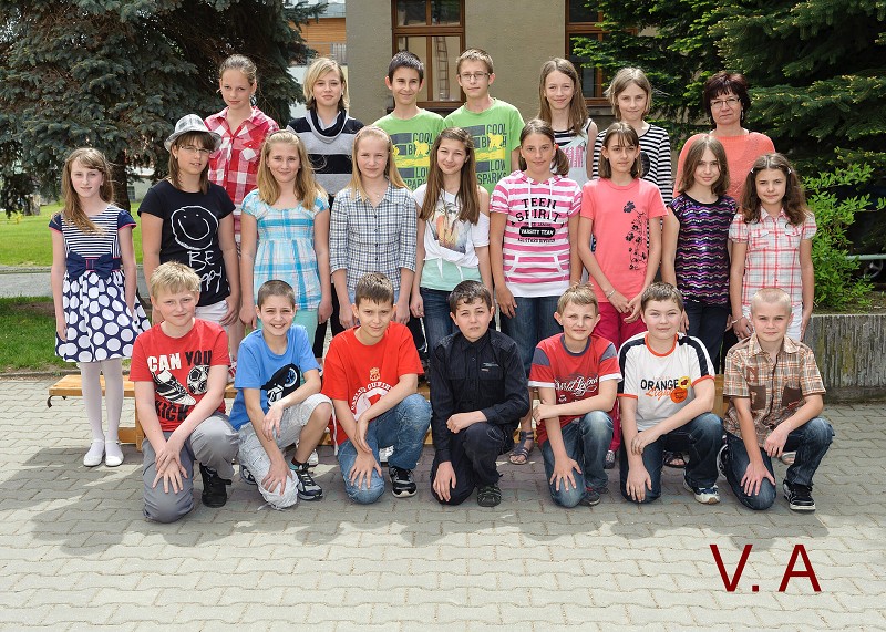 ŠKOLNÍ ROK 2012/2013