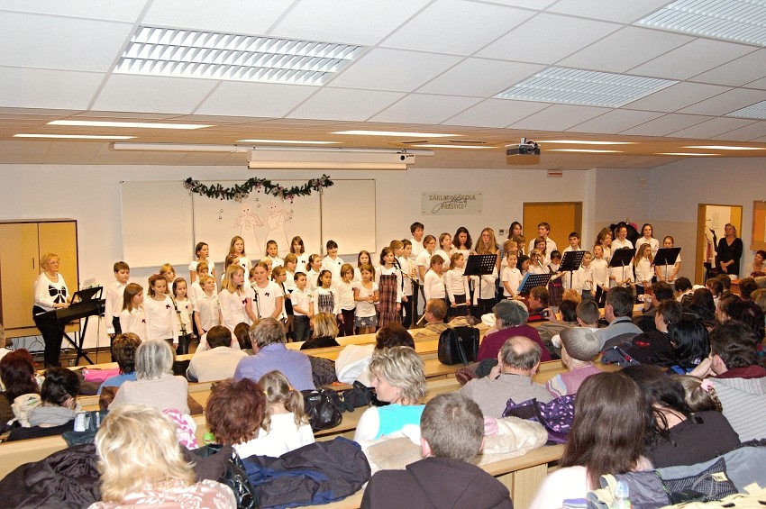 Skaláček a Flétničky - vánoční koncert 2012