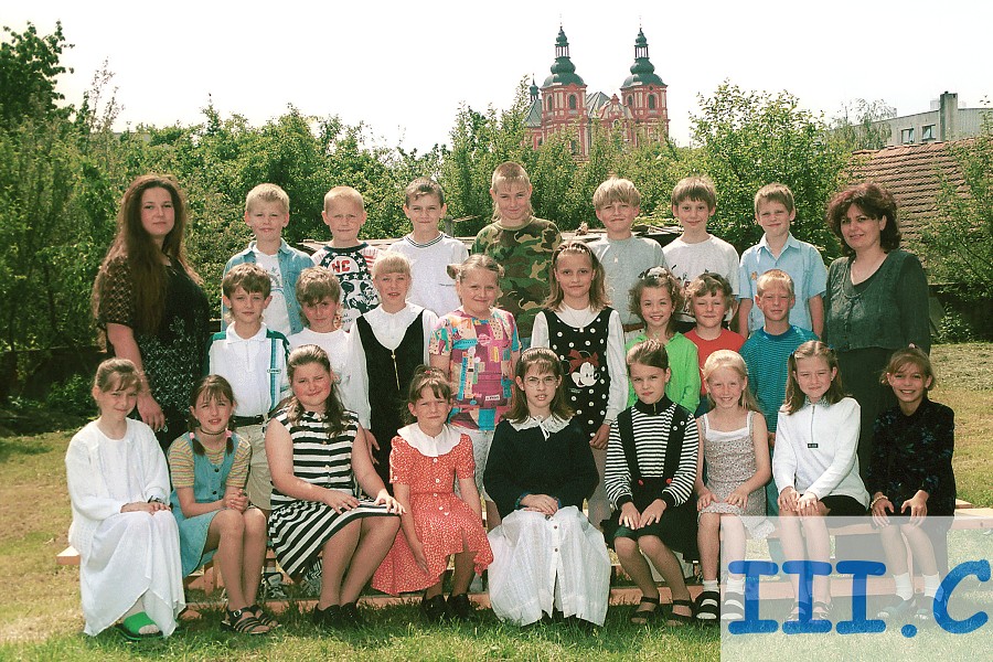 FOTOGALERIE TŘÍD - 1999/2000