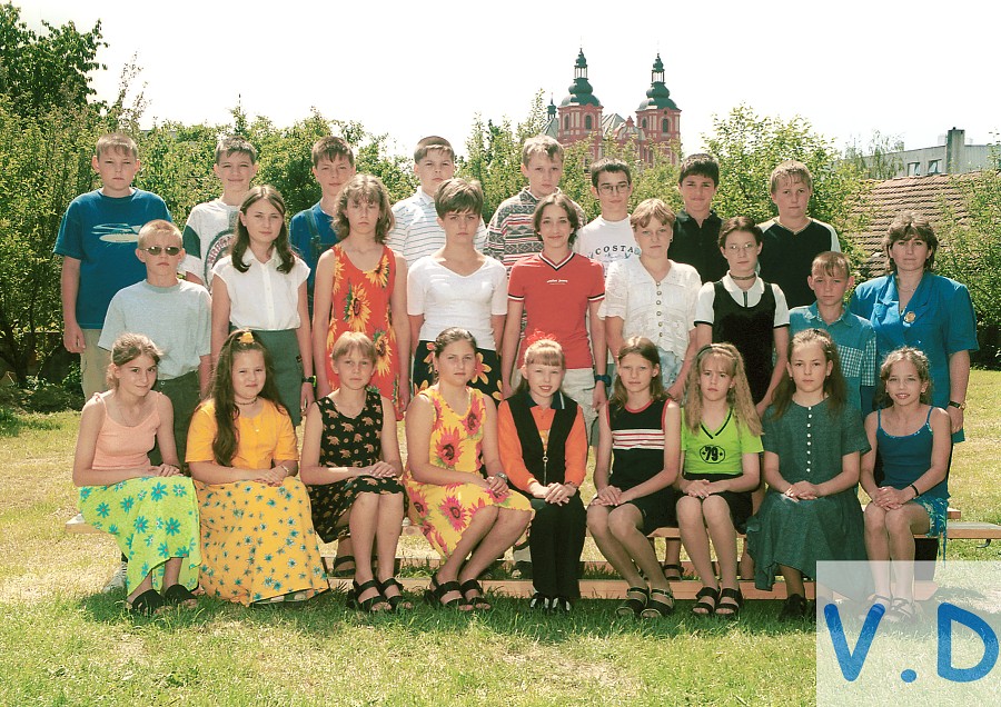 FOTOGALERIE TŘÍD - 1999/2000